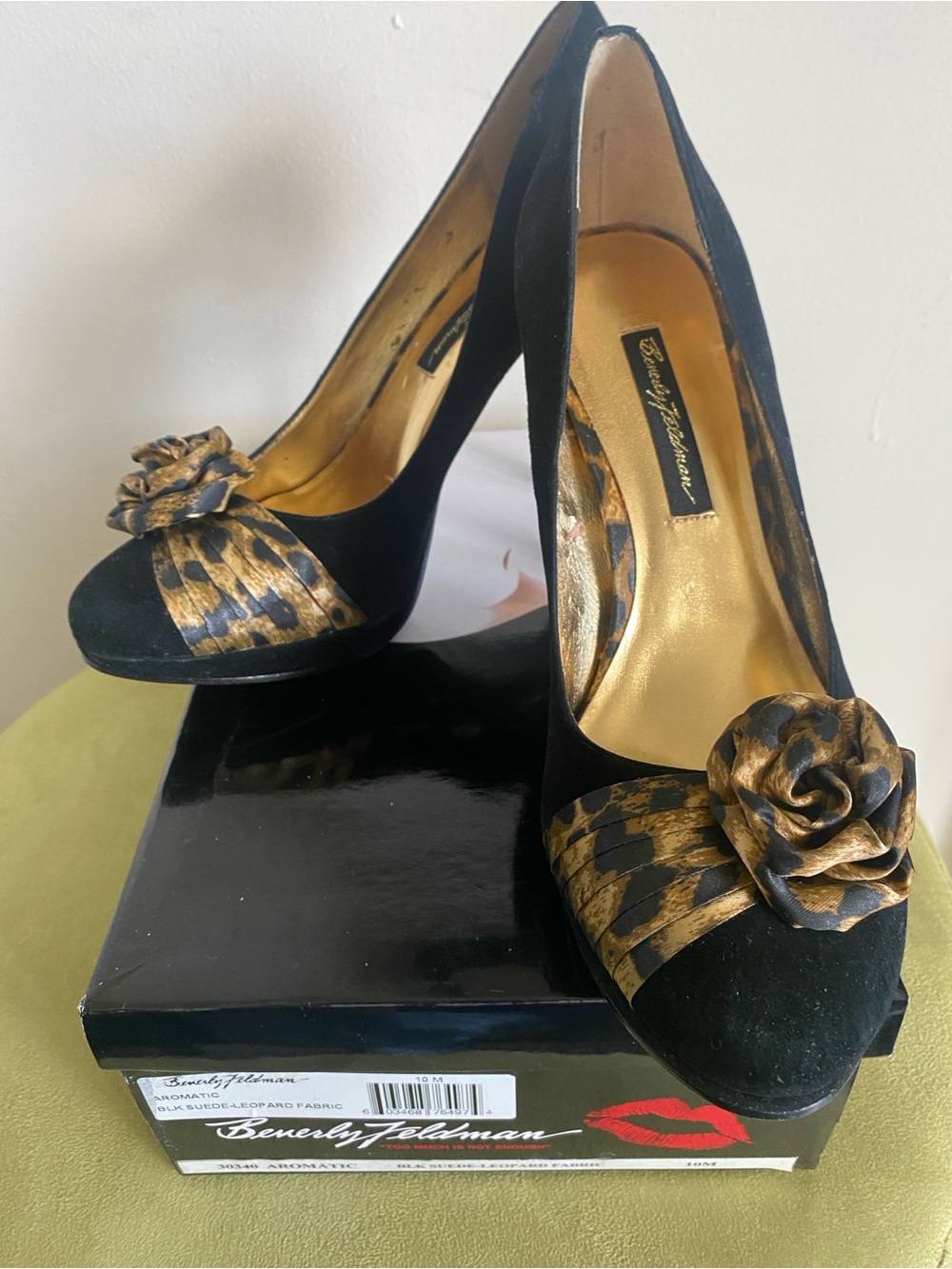 Beverly Feldman Black and Gold Leopard  Accent Suede Platform Pumps 10M